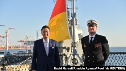 德国护卫舰20年首访日 日德防卫官员强调扩大防卫合作