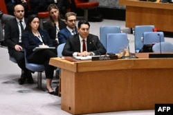 Duta Besar Israel untuk PBB Danny Danon berbicara dalam pertemuan Dewan Keamanan Perserikatan Bangsa-Bangsa untuk membahas situasi di Timur Tengah pada tanggal 20 November 2024, di markas besar PBB di New York City. (ANGELA WEISS / AFP)