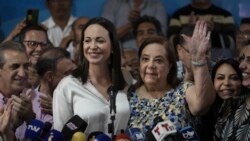 La líder opositora, María Corina Machado, junto a Corina Yoris, nombrada por unanimidad candidata presidencial de la Plataforma Unitaria de la oposición. 