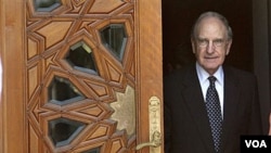 George Mitchell, Utusan Khusus AS untuk Timur Tengah (foto: dok).