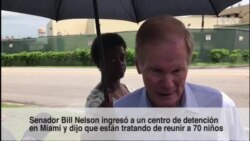 Senador Bill Nelson ingresa a centro de detención en Miami