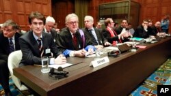 Srpska delegacija na suđenju pred Međunarodnim sudom pravde