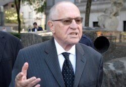 FILE - Alan Dershowitz arrives at the Manhattan Federal Court in New York, U.S., Sept. 24, 2019.