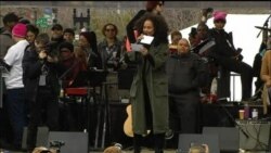 Singer Alicia Keys Tells Women's Marchers Potential is Unlimited
