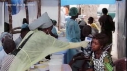 WHO: Number of West Africa Ebola Deaths Reaches 725; U.S. Issues Travel Warning