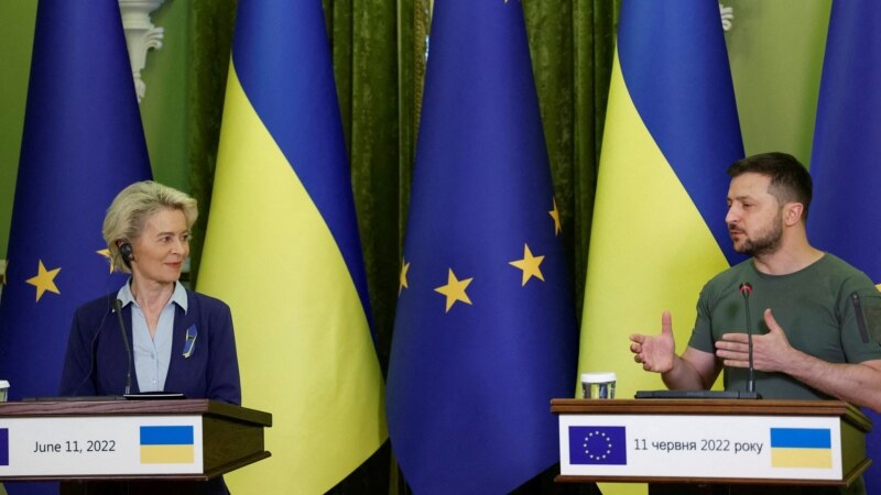 La patronne de la Commission européenne promet à Kyiv une réponse d'ici une semaine