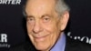 Muere veterano periodista Morley Safer