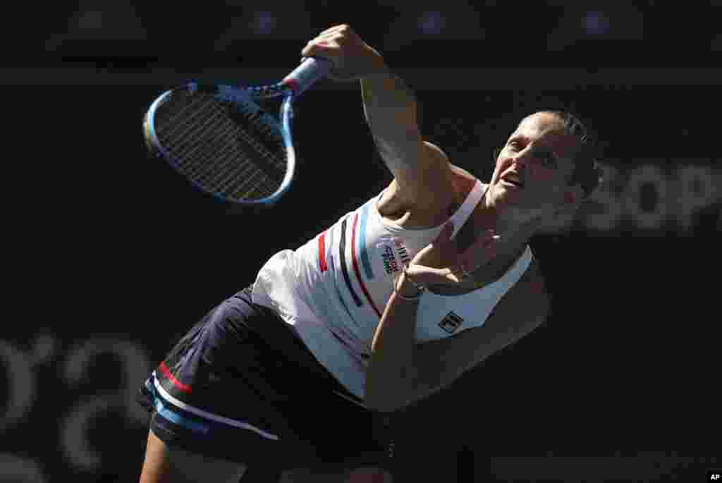 کارولینا پلیشکووا تنیس باز ۲۷ ساله اهل جمهوری چک در مسابقات اوپن آمریکا.&nbsp;