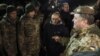 Ukraine, phiến quân thân Nga bắt đầu trao đổi tù nhân