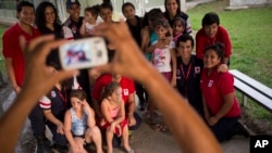 Los cubanos han quedado atrapados en la frontera entre Costa Rica y Nicaragua desde noviembre.