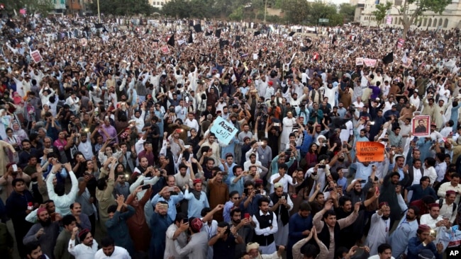 ÙØ²Ø§Ø±Ø§Ù ÙÙØ± از سرتاسر Ù
ÙØ§Ø·Ù پشتÙÙ ÙØ´Û٠پاکستا٠در اÛ٠گردÙÙ
اÛÛ Ø´Ø±Ú©Øª Ú©Ø±Ø¯Ù Ø¨ÙØ¯