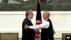 یک شرکت هتل‌سازی اسپانیایی می‌گوید که سال آینده یک هتل پنج ستاره بین‌المللی را در سواحل دریای خزر افتتاح خواهد کرد.<br />
شرکت "ملیا هتلز اینترنشنال" مدیریت و به پایان رساندن پروژه هتل ۵ ستاره "قو، الماس خاورمیانه" را برعهده گرفته که ساخت آن توسط احد عظیم‌زاده، سرمایه‌دار ایرانی در سلمانشهر(متل قو) آغاز شده بود.