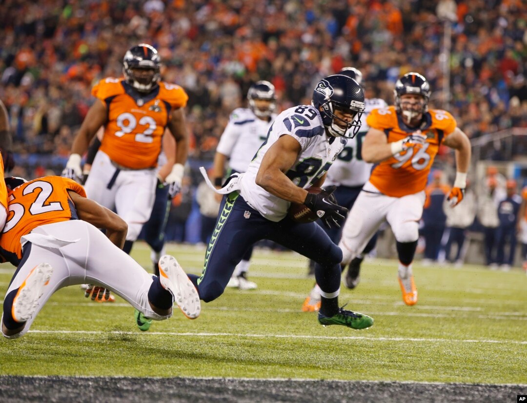 Photo: Seattle Seahawks vs. Denver Broncos in Super Bowl XLVIII in East  Rutherford, New Jersey - SBP2014020217 