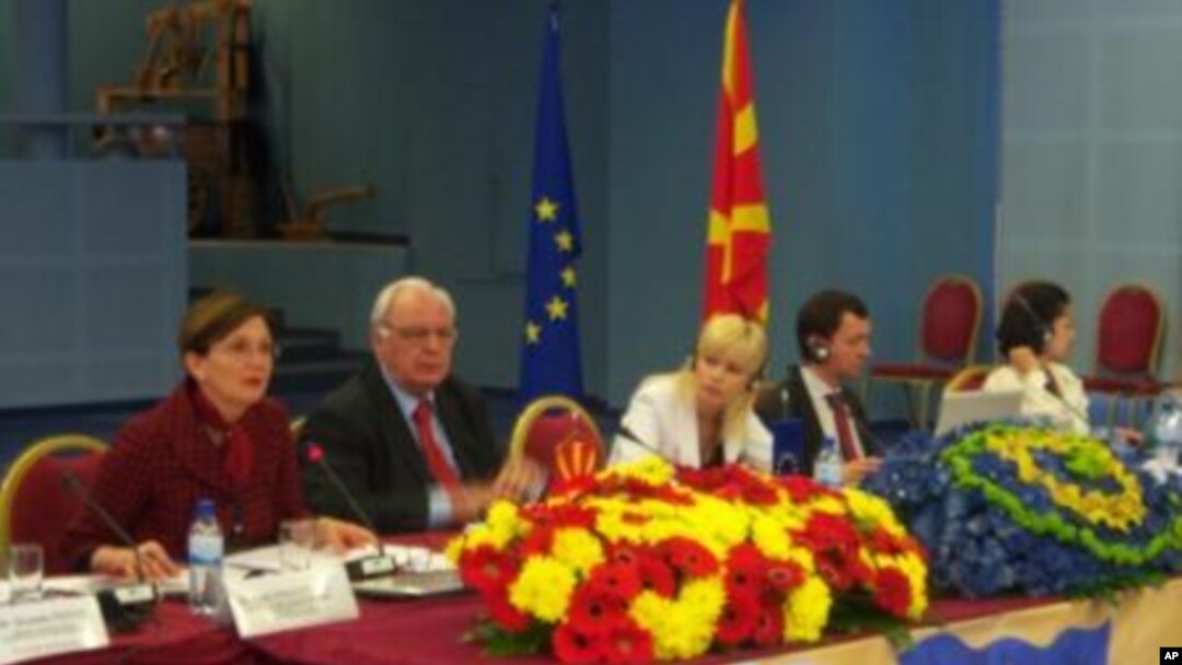 Во Македонија расте Интернет криминалот