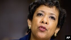 La secretaria Loretta Lynch señaló que en los próximos meses el Departamento de Justicia seguirá ayudando a estos jóvenes a “enriquecer sus vidas y mejorar el país”.