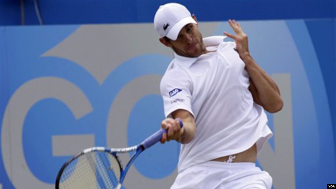 Petenis Andy Roddick yang mengalami cedera otot paha mundur dari Australia Terbuka (foto: dok).