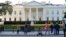 Президент США Дональд Трамп и генеральный секретарь НАТО Йенс Столтенберг. Белый дом, Вашингтон. 17 мая 2018 г.