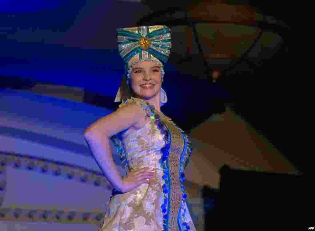 «Девчонки, ваш выход…»