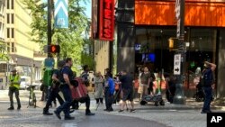 Otellerin ve gökdelenlerin bulunduğu Peachtree Center, Atlanta'nın yoğun noktalarından biri.