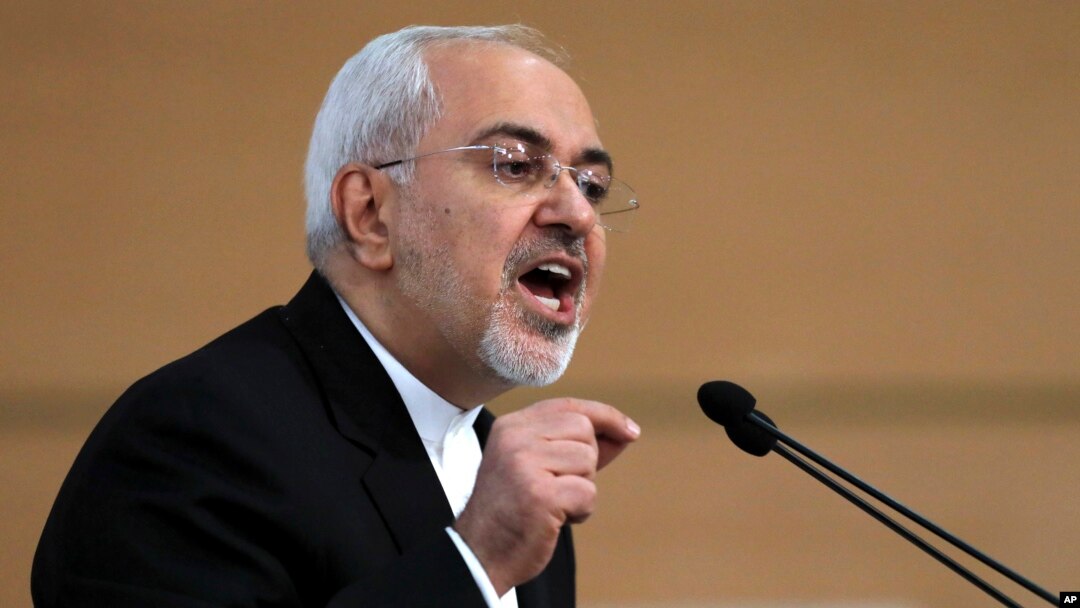 Ngoại trưởng Iran Mohammad Javad Zarif nói loan báo của Tổng thống Mỹ Donald Trump rằng ông sẵn sàng phê chuẩn các chế tài mới nhắm vào Iran là một "nỗ lực tuyệt vọng nhằm làm suy yếu một thỏa thuận đa phương vững chắc."