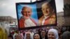 Папа Франциск объявил о причислении двух своих предшественников к лику святых