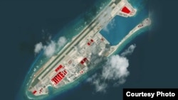 美國智庫戰略與國際研究中心(CSIS)的分支機構“亞洲海事透明倡議 ”（Asia Maritime Transparency Initiative）2017年12月公佈的永暑礁的衛星圖像。