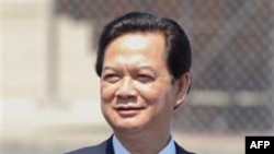 Thủ tướng Nguyễn Tấn Dũng có phần chắc sẽ bị chất vấn gay gắt tại Đại hội Đảng diễn ra vào tháng Giêng tới