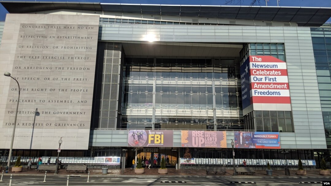 El museo de la noticia, Newseum por su nombre en inglés, cierra sus puertas al público el 31 de diciembre de 2019, poniendo fin a 11 años de exhibiciones en homenaje a una de las profesiones que defiende la libertad de expresión e información en todo el mundo, el periodismo.