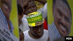 Para pendukung salah seorang kandidat presiden Haiti, Jude Celestin, berkumpul di ibukota Haiti, Port-au-Prince.