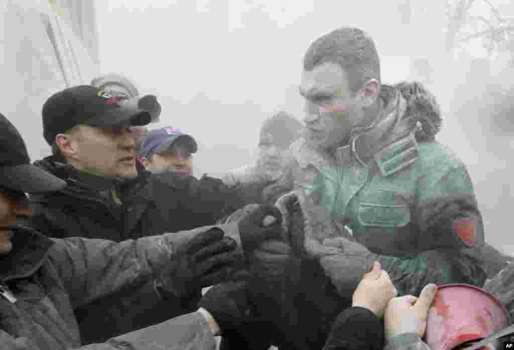 Киев. Противостояние