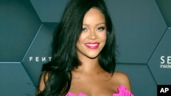 Bintang pop Amerika Rihanna 