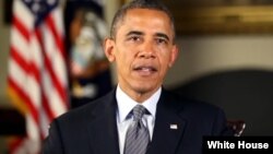 El presidente dijo que millones de familias respiran porque sus hipotecas ya no adeudan más de lo que valen las viviendas.