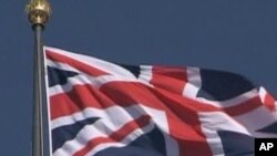 به‌ریتانیا ڕاپـۆرتێـک بڵاوده‌کاته‌وه‌ که‌ پـشـتڕاستی ده‌کاته‌وه‌ ده‌یڤد کێڵی پـشـکنه‌ری چه‌کی عێراق خۆی خۆی کوشتووه‌