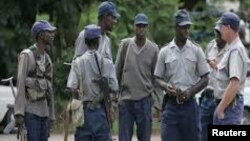 Police spokesman Paul Nyathi said motorists should ignore Bere’s statements that police were acting illegally by forcing drivers to pay spot fines.