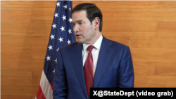 마르코 루비오 미국 국무장관이 쿠바 관련 발언을 하고있다. 