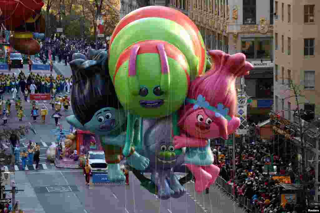 The Trolls balloon is carried during the 91st Macy&#39;s Thanksgiving Day Parade in New York, Nov. 23, 2017.