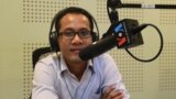 Pech Pisey, Director of Programs, Transparency International in VOA studio in Phnom Penh when he joins as a guest for Hello VOA on May Thursday 12, 2016. (Lim Sothy/VOA Khmer)