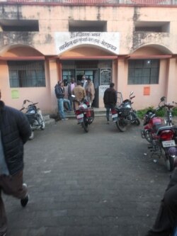 اتر پر دیش کے علاقے مہنداول میں تحصیل کا ایک دفتر