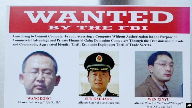 En mayo pasado, EE.UU. acusó a cinco oficiales militares chinos de realizar espionaje económico contra empresas estadounidenses