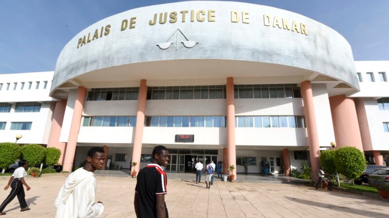 Une peine de 20 ans et 14 acquittements lors du procès de 29 jihadistes présumés au Sénégal