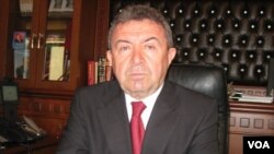 Təhsil naziri Misir Mərdanov