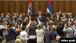 Predsednik Srbije Aleksandar Vučić obraća se poslanicima Skupštine Srbije o politici prema Kosovu, u Domu Narodne skupštine Republike Srbije, u Beogradu, 27. maja 2019.