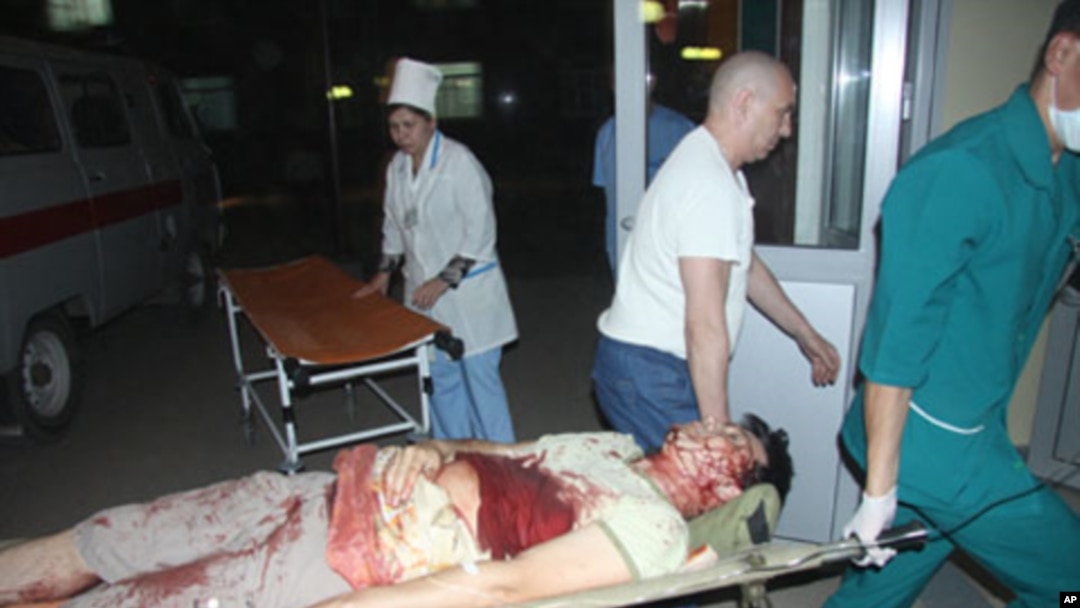 Jurnalist uyi yaqinida hujumga uchragan