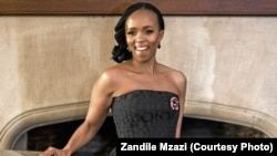 Zandile Mzazi 