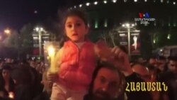 NO COMMENT: Հայերն ամենուր հարգում են Հայոց ցեղասպանության զոհերի հիշատակն ու պահանջում ճանաչել իրողությունը