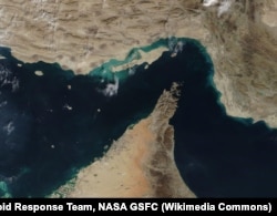 دیمەنێکی گەرووی هورمز کە لەلایەن سەتەلایتێکی ناسا گیراوە.