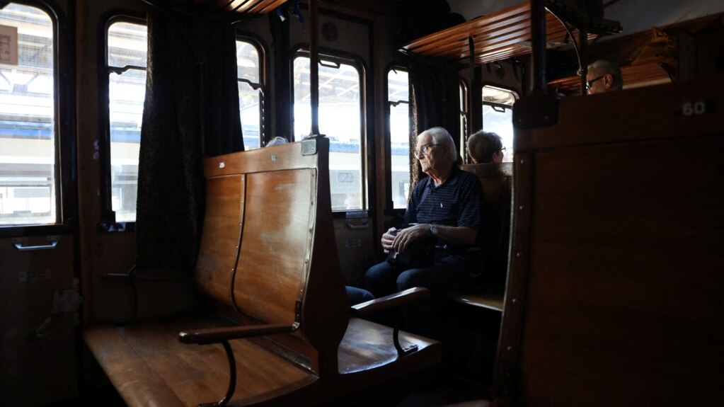 Italy’s Historic Trains Draw Visitors to Less Popular Areas