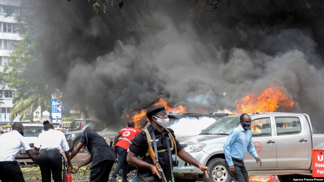 Ledakan bom di dekat gedung Parlemen di Kampala, Uganda, 16 November 2021.