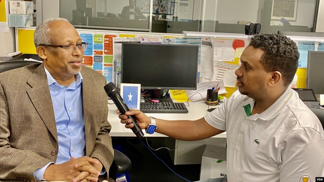 Dr. Xuseen Xarakow