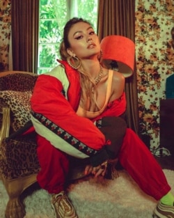 Pernyataan Agnez Monica, atau lebih dikenal sebagai Agnez Mo jadi viral dan menuai kontroversi. (courtesy: Facebook Agnez Mo).